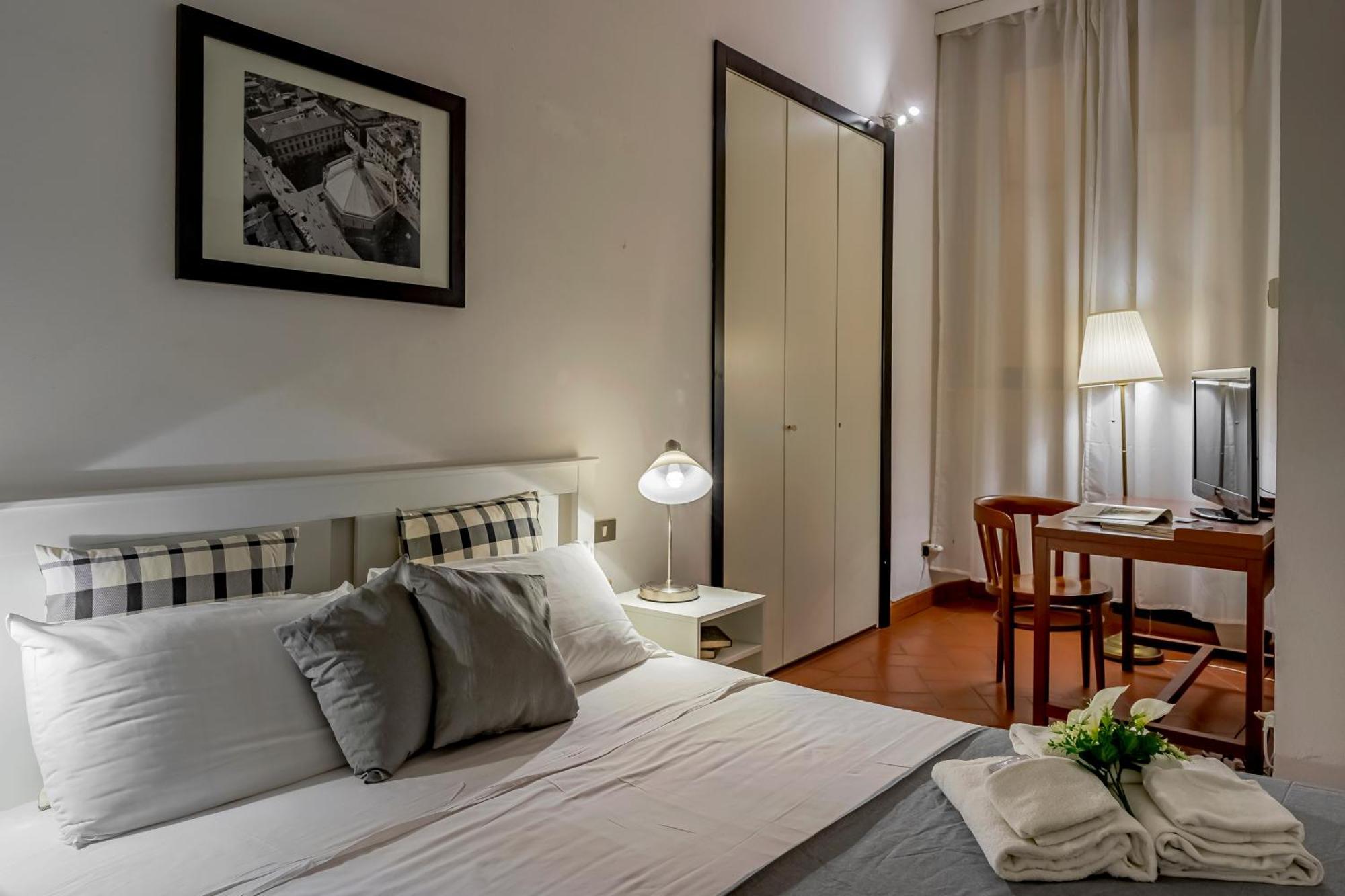 Santa Croce Exclusive Guest house *